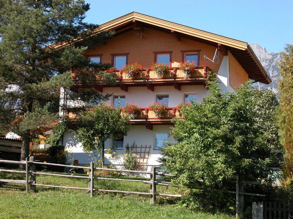 Апартаменты Haus Waldfriede Пертизау Экстерьер фото